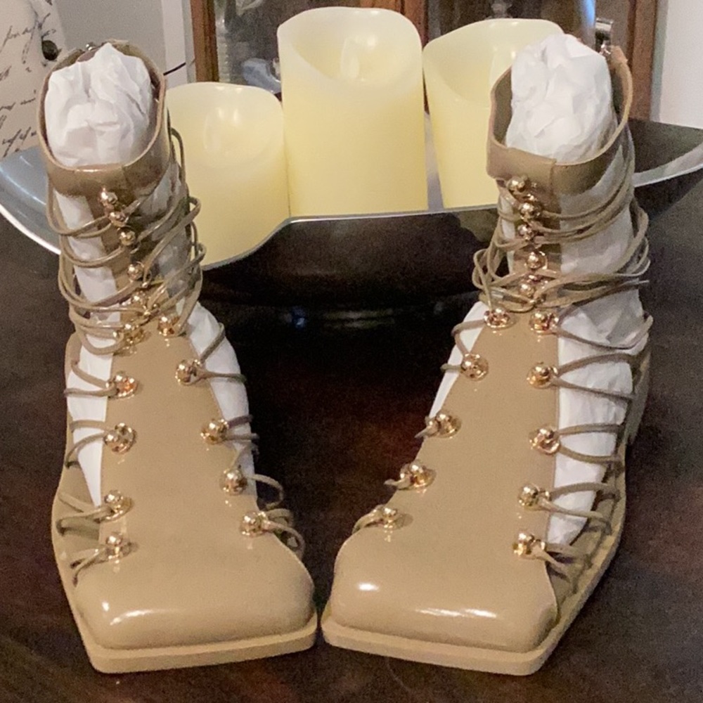 COPY - VHNY OLIVE GLADIATOR STUDDED LEATHER ANKLE BOOTS, 10M - Picture 3 of 7
